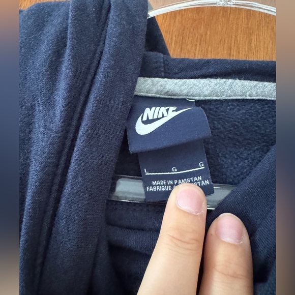 Size L Blue Nike Hoodie - Picture 2 of 3
